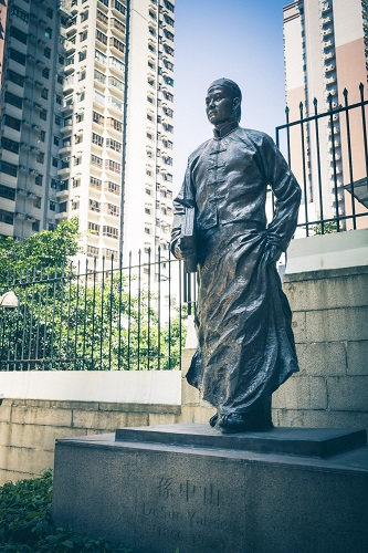 Dr Sun Yat-sen’s Statue and Me